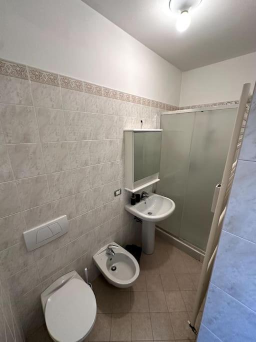 Comfy Apartment In Lecco 2 المظهر الخارجي الصورة